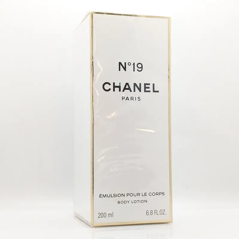 yandex Chanel 19 Chanel Body Lotion Лосьон для тела 200 мл Франция 2010-е СЛЮДА — изображение 1